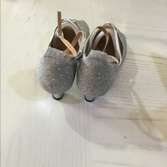 SOLD - Picture 4 of 5